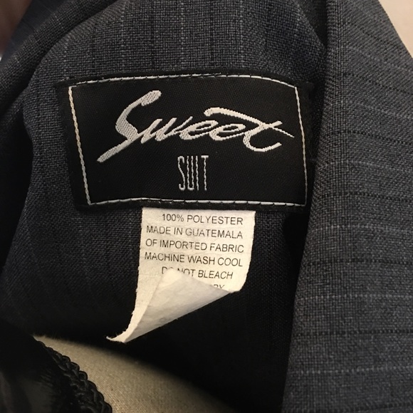 2-Piece Pantsuit w/Duster Jacket - Picture 4 of 4